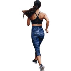 Lululemon Train Times Crop 17" Transition Multi Midnight Navy / Black Worn Once!